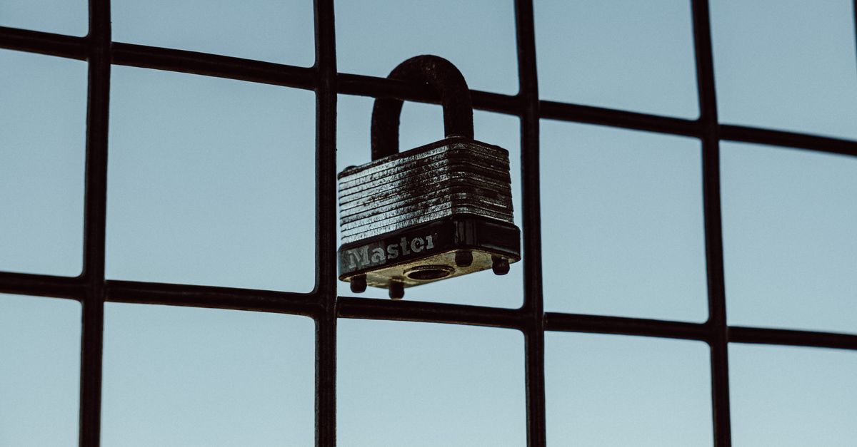 What to Do the Moment You Realize You're Locked Out — Avondale Chicago Locksmith